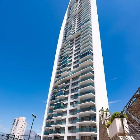 Skyline Oasis *